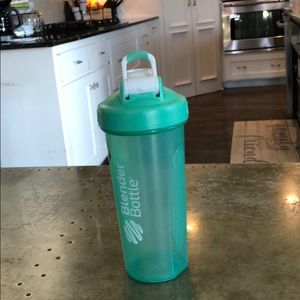 Blender bottle